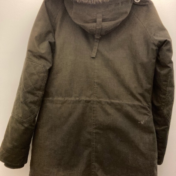 🔻SOLD🔻Aritzia community parka - Picture 3 of 5